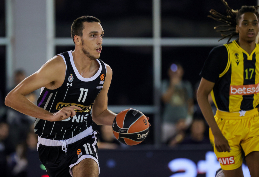Crno-bela rapsodija na Sajmu – Partizan u novim dresovima razbio AEK