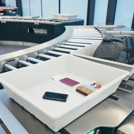 Ovu stvar nemojte da stavljate u kutiju za bezbednosnu proveru na aerodromu: Evo objašnjenja