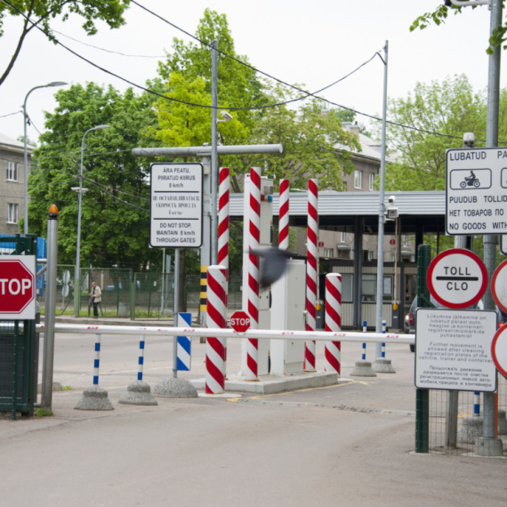 Na veslu pokušao da emigrira u Rusiju