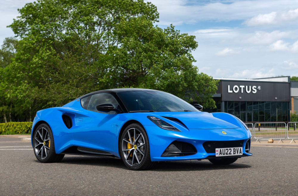 Lotus zagolicao maštu fanova VIDEO
