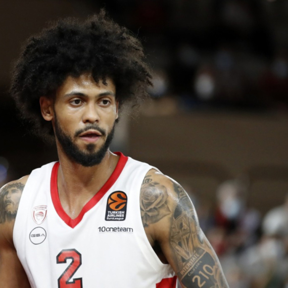 Dorsi "bacio senku" na debi NBA pojačanja Olimpijakosa