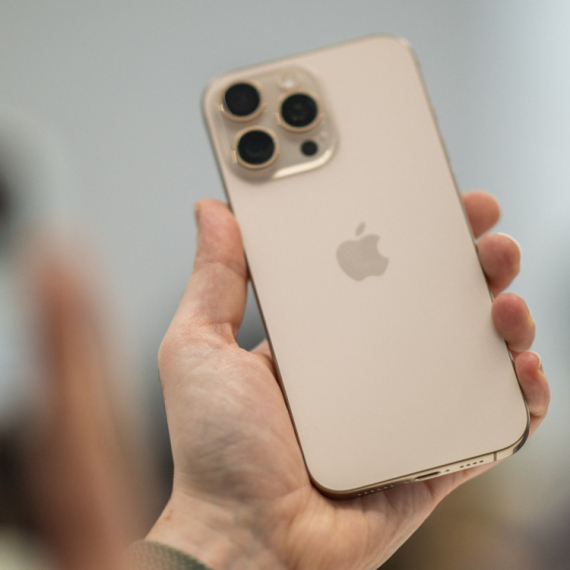 Ipak će iPhone 18 Pro biti prvi...