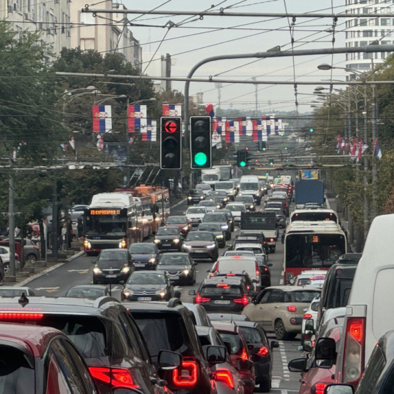 Zatvara se pola Beograda: Više od 50 linija menja trasu; Ovako će saobraćati gradski prevoz