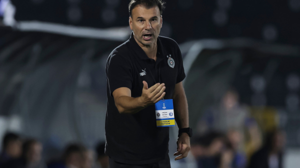 Stanojević: "Gledam sve Zvezdine utakmice više puta";  "Zabrinuo sam se da će on suditi"