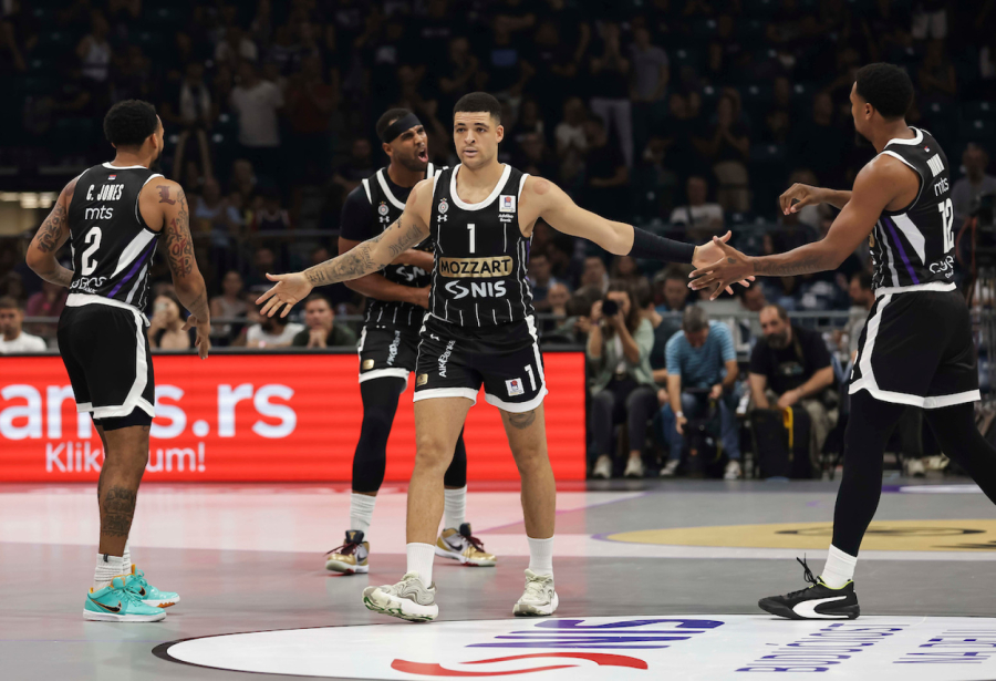 Crno-bela dominacija pred 18.000 ljudi: Partizan razbio Borac – 30 razlike