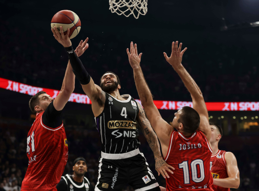 Ko je Karl-Entoni Tauns? Partizan drži ključeve NBA blokbastera