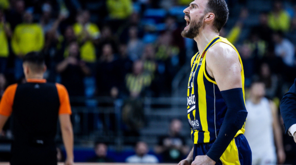 Gudurić dvocifren – Fener u finalu protiv Alimpijevićevog Bešiktaša