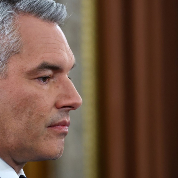 Austrijski kancelar Karl Nehamer podneo ostavku