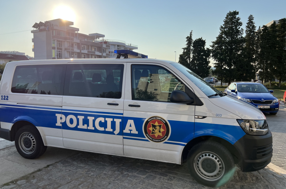 Tragedija u Budvi: Tinejdžer pao sa zgrade i poginuo