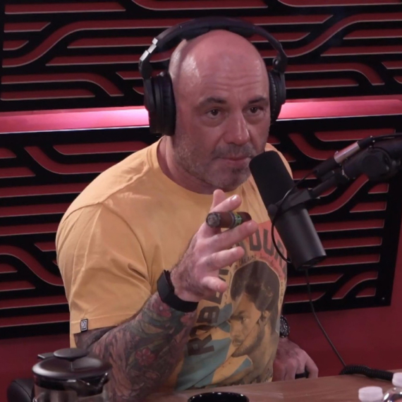 Rogan kritikuje zbog cenzure: "Ne dirajte komičare, to će vam se obiti o glavu"