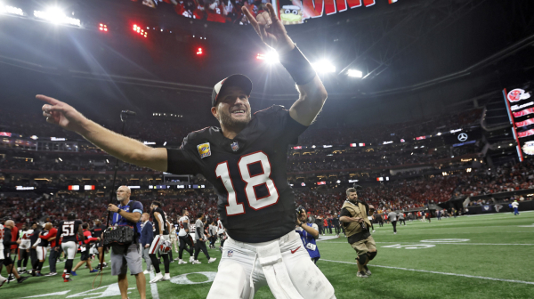 Gubiš tri razlike sekund pre kraja i pobediš – samo u NFL! VIDEO