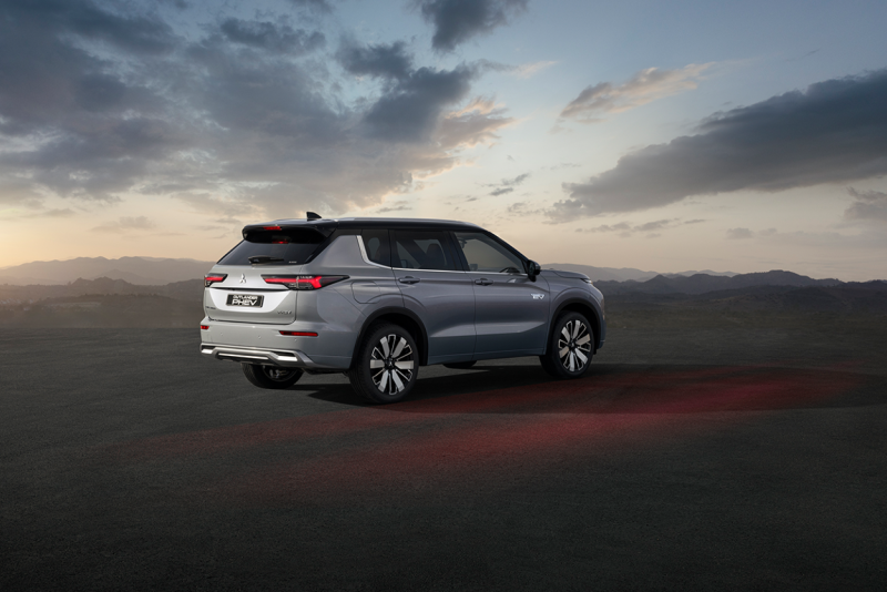 Mitsubishi se konačno setio Evrope: Novi Outlander moćniji nego ikada FOTO