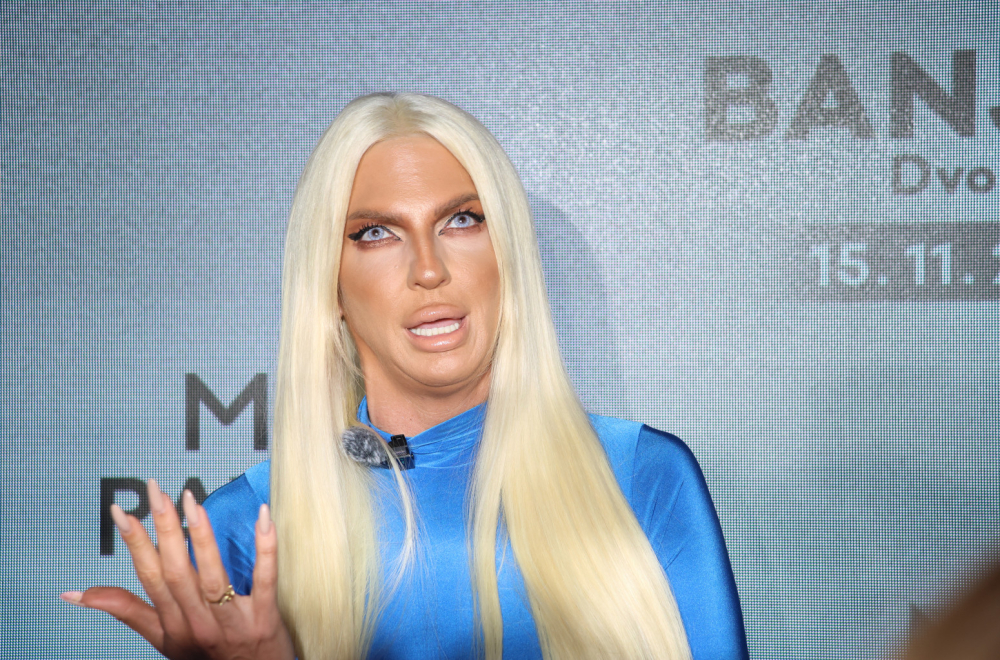 Jelena Karleuša najavila koncert na Ušću