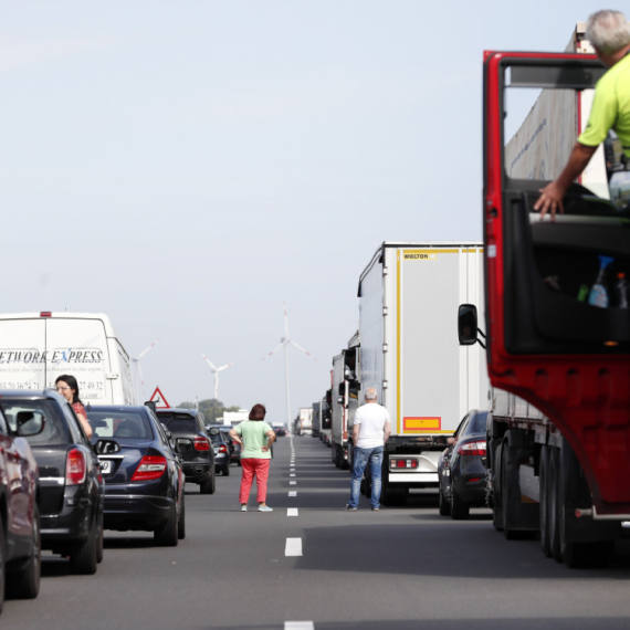 AMSS: Na teretnim terminalima i dalje velike gužve