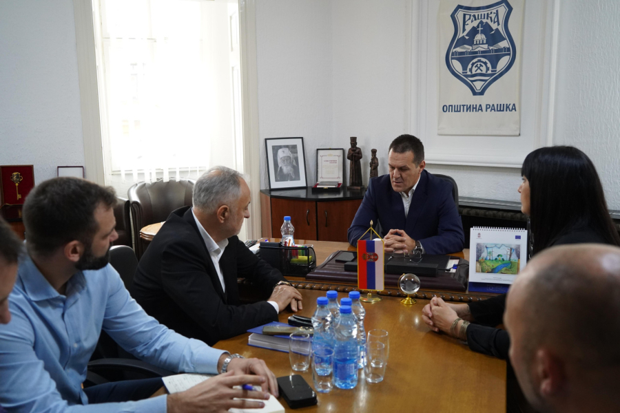 Ministar sporta u poseti Raški: Radimo na strategiji opstanka srpskog naroda na KiM i u sportskoj sferi FOTO