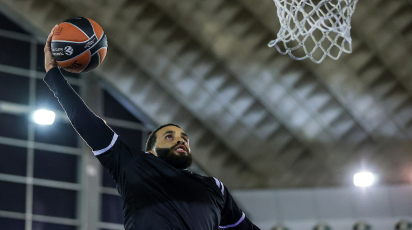 Šarlot otpustio Vašingtona – Partizan strepi još 48 sati!