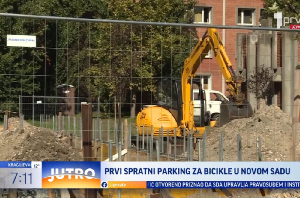 Prvi spratni parking za bicikle u Novom Sadu VIDEO