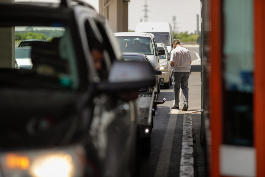 Pojačane kontrole na graničnim prelazima: Putnici u problemima
