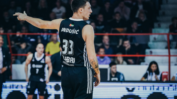Anđušić ponovo razbesneo navijače Zvezde