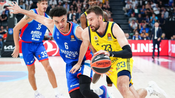 Gudurić se povredio! Hendikep za Fener – ne igra protiv Zvezde