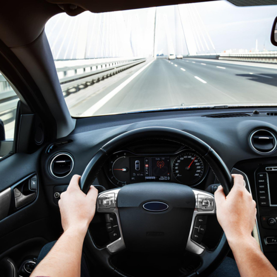Vozim svoj automobil zato što ________? ANKETA