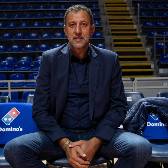 Vlade Divac izašao iz bolnice