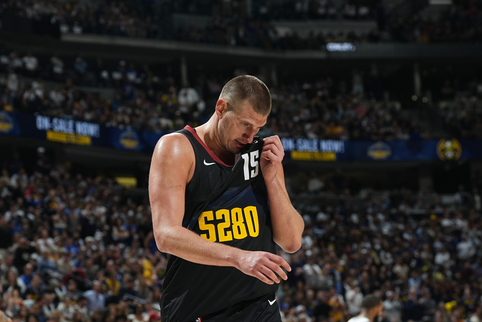 Ovakav Denver nema šta da traži među najboljim ekipama NBA
