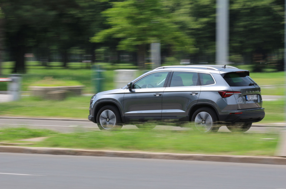 Test: Škoda Karoq 2.0 TDI DSG 4x4 – proverena kombinacija FOTO