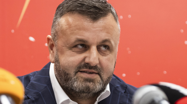 Drčelić "zagrmeo" posle poraza Zvezde: "Platiš im da te kradu, sramota!"
