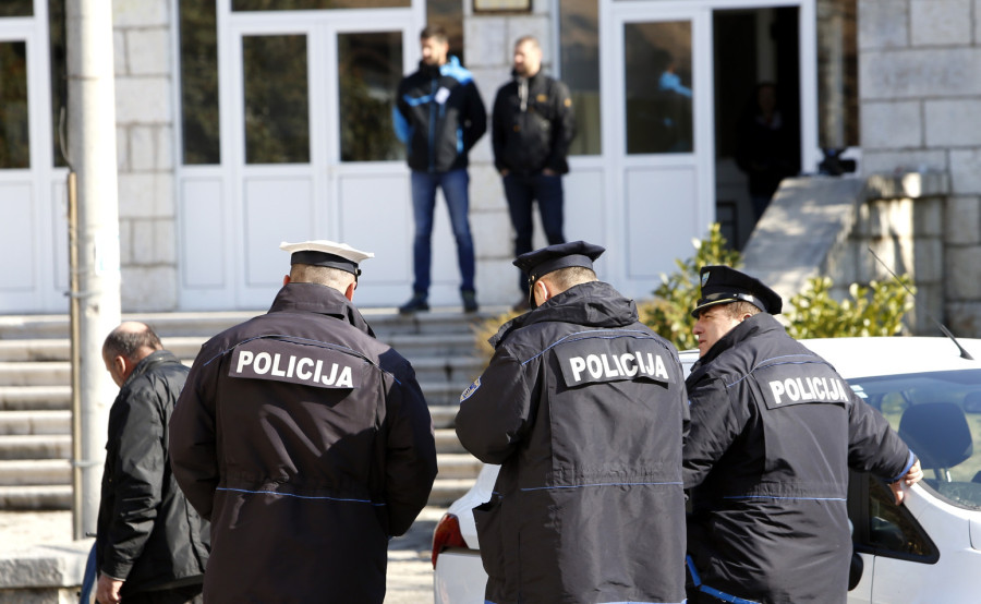 Mladić pretukao srednjoškolca u Smederevskoj Palanci
