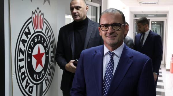 Mijatović zavodi red u Partizanu – nema pušenja, novi "dres kod" FOTO