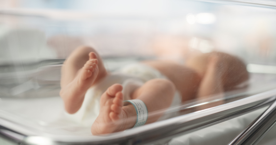 Tri bebe preminule od opasne zaraze u Srbiji: Bolest od 100 dana se širi, ovo su simptomi