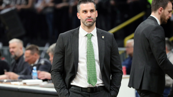 Alimpijević ispustio +14 i doživeo ubedljiv poraz