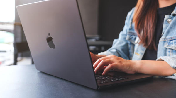 Apple sprema iznenađenje: Stižu novi iPad Pro i pristupačniji MacBook