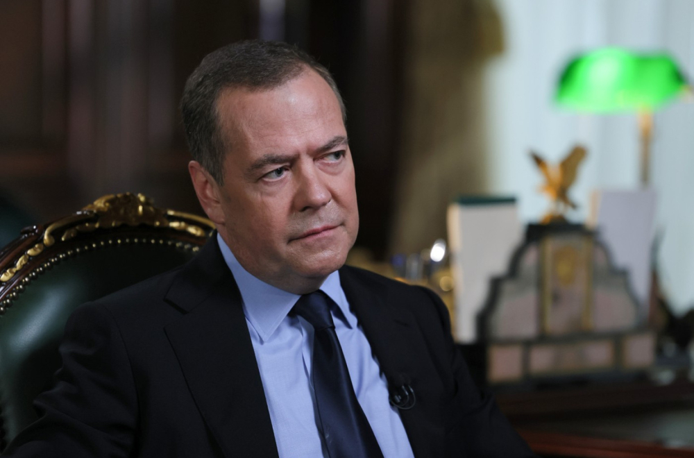 Medvedev sarkastično o napadu SAD na Iran: Dobar početak, čestitke, gospodine predsedniče