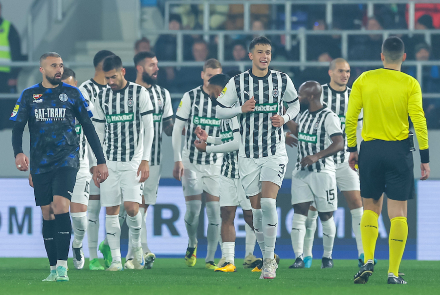 Dva penala, umalo tuča i mnogo drame: Partizan srušio TSC – peta pobeda u nizu