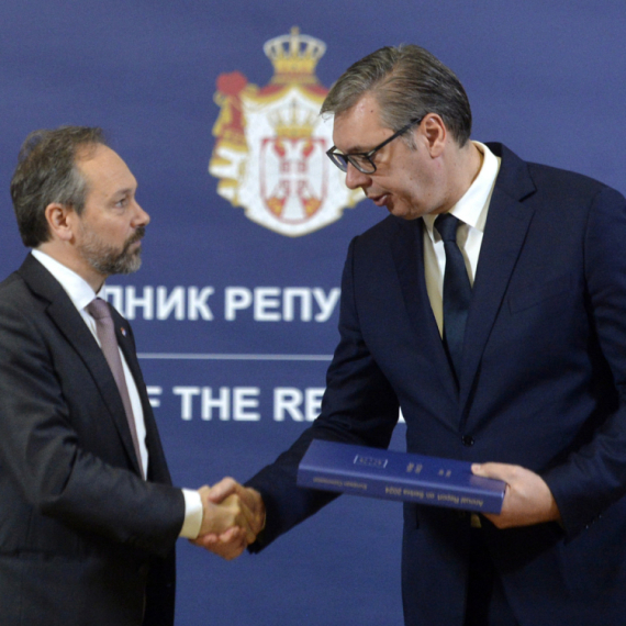 Vučić sa Žiofreom: Srbija jeste na evropskom putu; Do 2027. ispunjavamo sve FOTO