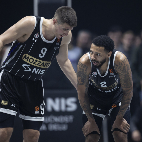 Partizan bez dva igrača ide na PAO