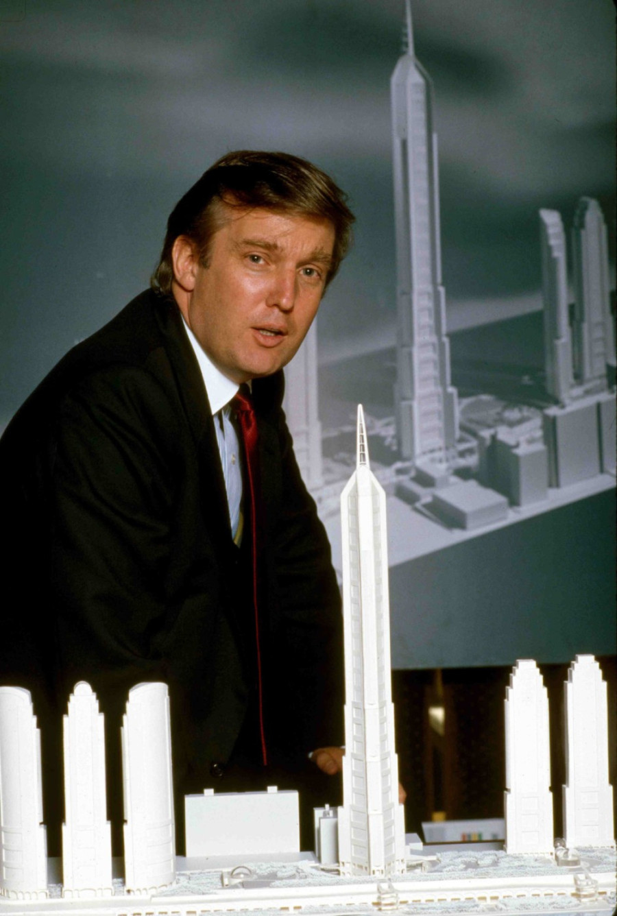 Evo kako je Donald Tramp izgledao kao mlad: Glumio je u nekoliko popularnih filmova i serija FOTO
