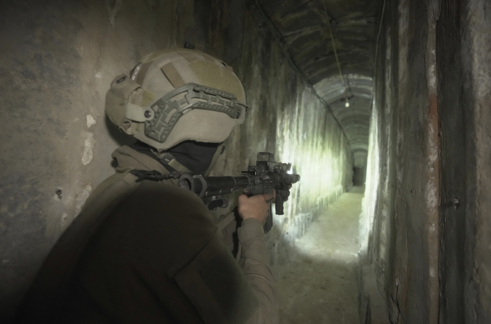 The massacre continues; They invaded and started a ground offensive