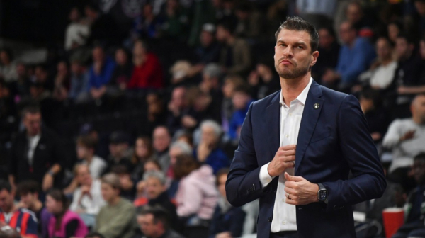 Trener Pariza o navijačima Partizana: "Voleo bih..."