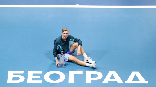 "Krivim Federera"