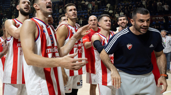 Zvezda za 9-0; Partizan za preokret VIDEO