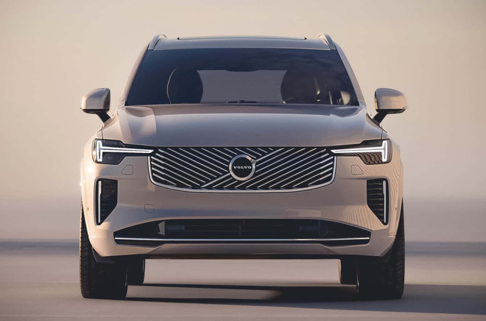 Neprobojni Volvo! Kako se običan SUV pretvara u pravu tvrđavu na točkovima VIDEO