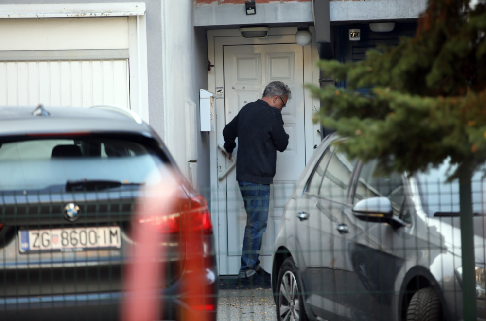 Šok: Policija upala u kuću ministra zdravlja; Uhapšen je; S njim "pao" i poznati lekar