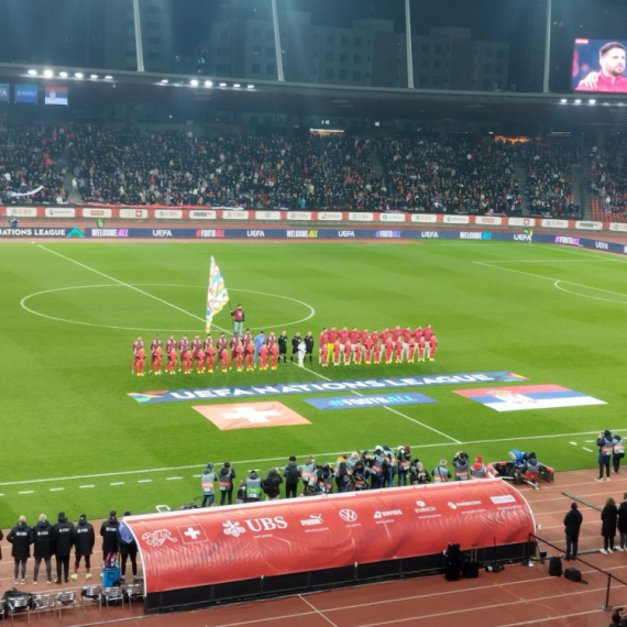 Srbi ispoštovali himnu Švajcarske – na udaru Granit Džaka