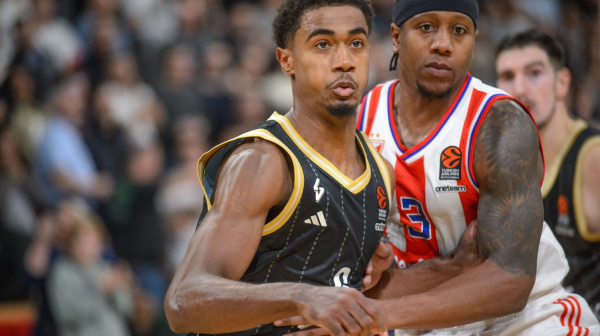 Srušio Zvezdu, pa podelio MVP nagradu sa Šortsom VIDEO