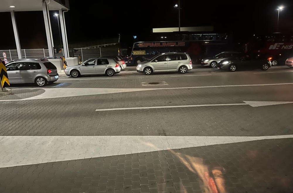 Gužva na izlazu iz zemlje; Evo kako funkcioniše "one stop control"