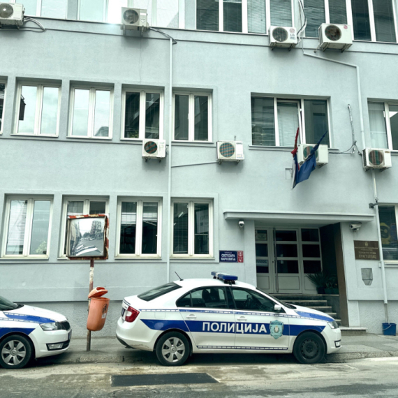 Krivična prijava protiv Čačanina zbog lažne dojave o postavljenim bombama