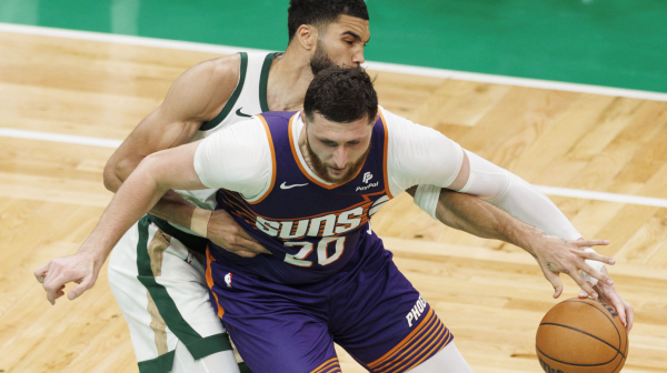 Nurkić o Jokiću: "Mislim da je suludo pričati o tome"